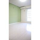 居室 セントポーリアスィート