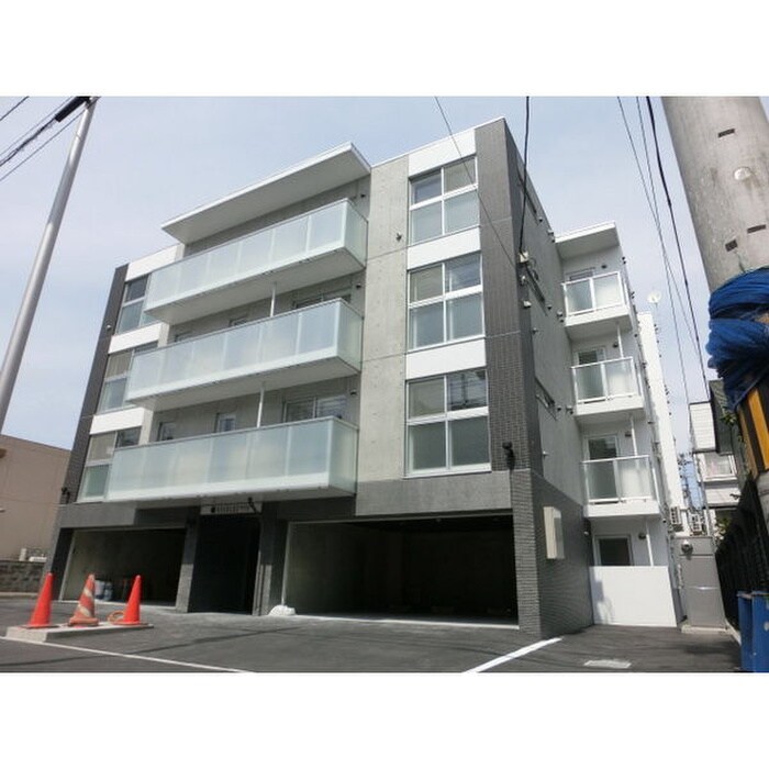 外観写真 REGULUS桑園