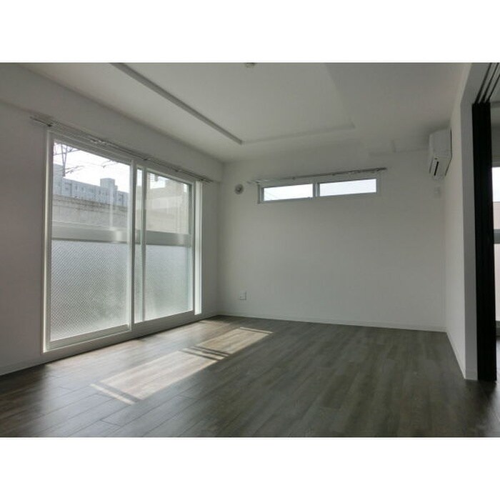 居室 REGULUS桑園