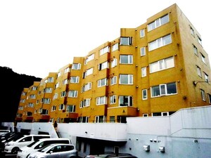 レジデンス宮の森（210）