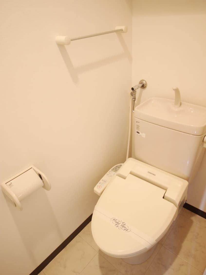 トイレ 小泉マンション　メム19