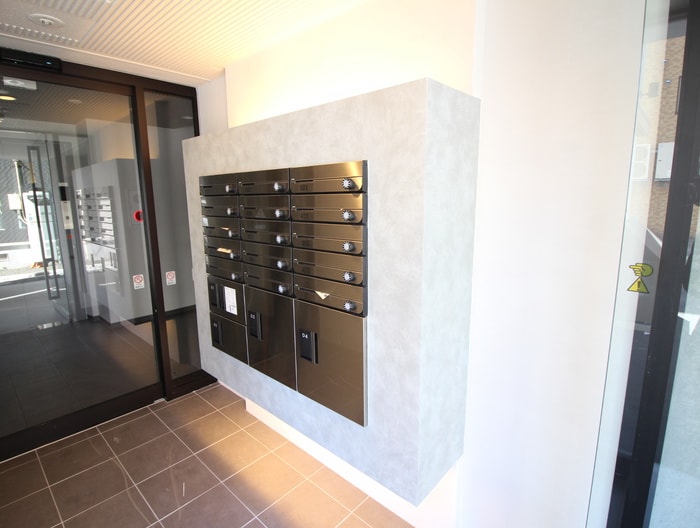 エントランス部分 ル・ヌアージュ山鼻南