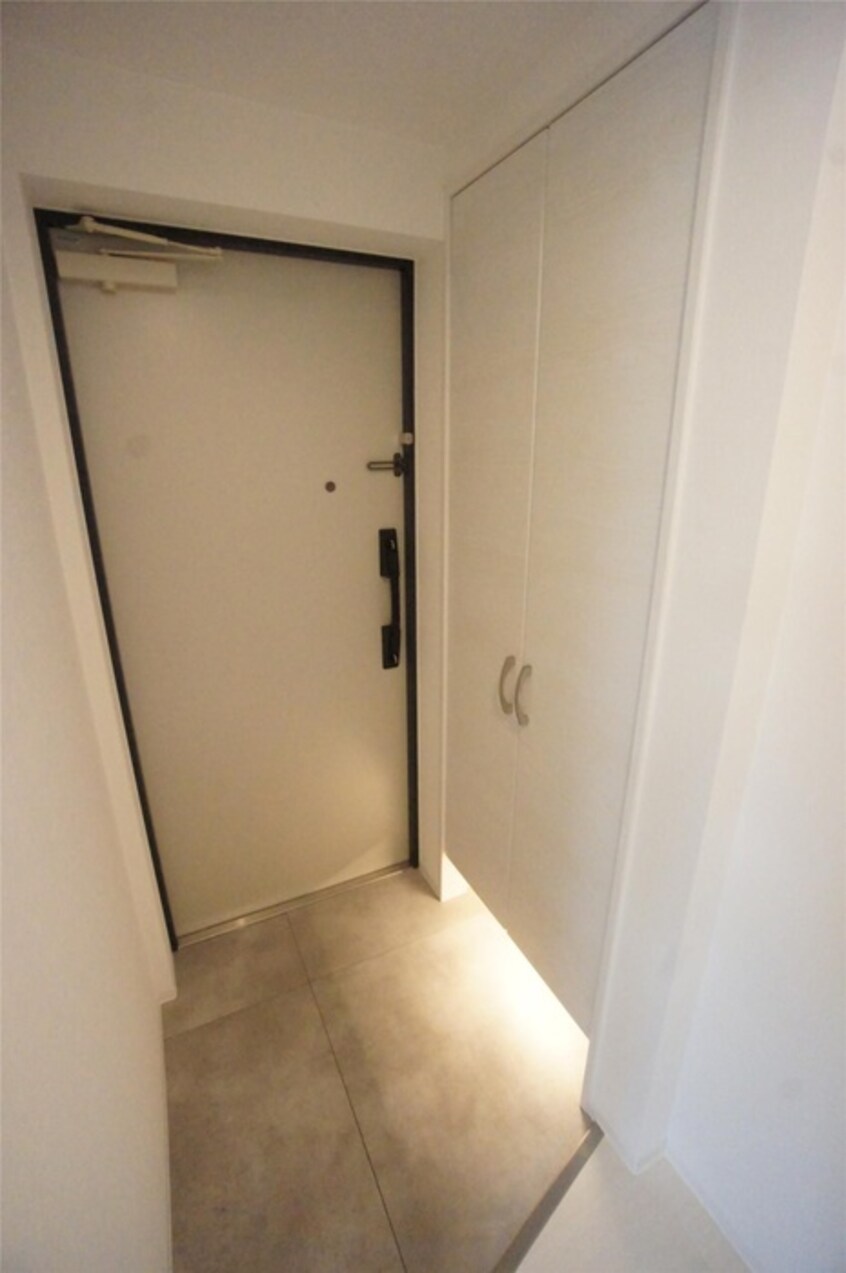 玄関 S-RESIDENCE桑園EAST