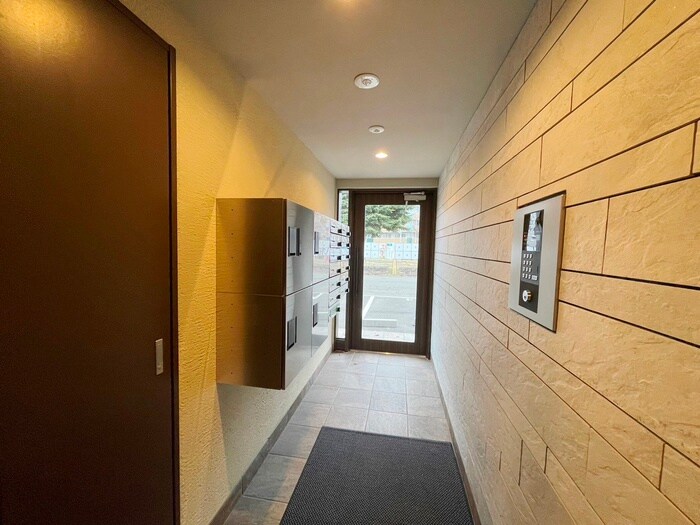 エントランス部分 グランパーク麻生