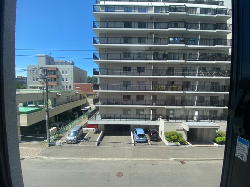 玄関 ルラシオン札幌駅前