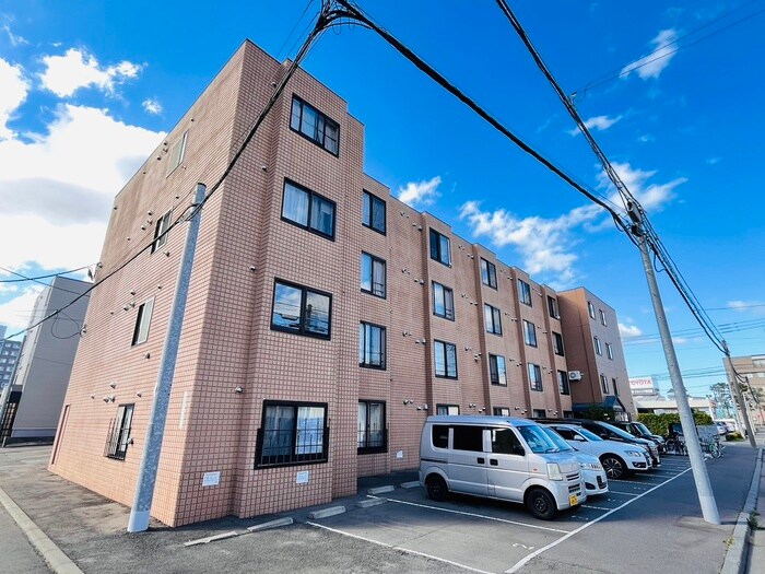 外観写真 セレ－ナ南郷