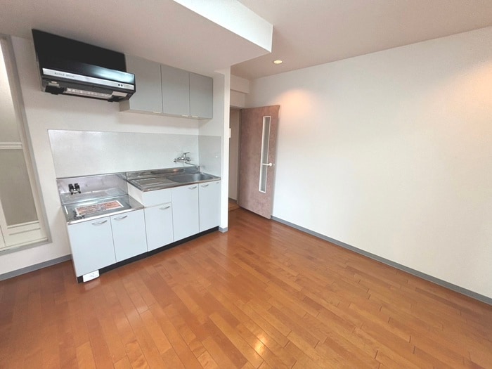 居室 セレ－ナ南郷