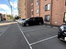 駐車場 セレ－ナ南郷