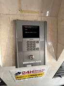 エントランス部分 セレ－ナ南郷