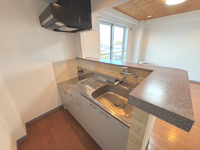 キッチン セレ－ナ南郷