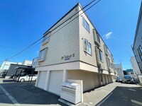 ビーウエストⅡ