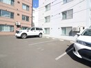 駐車場 キューブ美園７・１