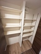 靴箱 Livease Hiragishi