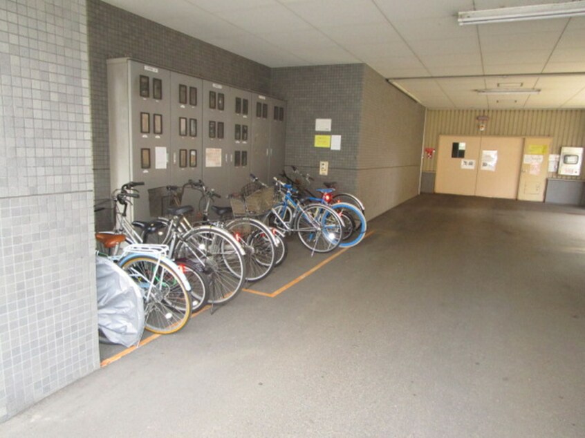 駐輪場 アクアトピア豊平