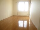 居室 Ｅａｓｔ Ｃｏｕｒｔ８９４