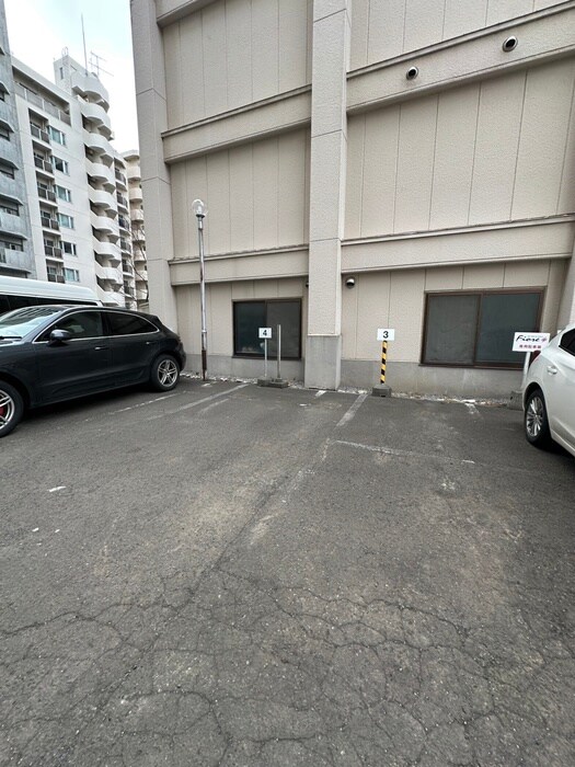 駐車場 ラメール円山公園