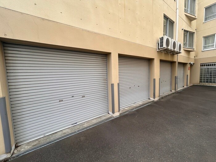 駐車場 ブランノワールマティーノ平岸