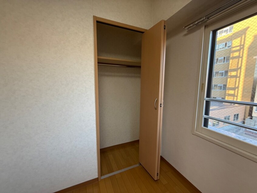 収納 グロワ－ル聖苑