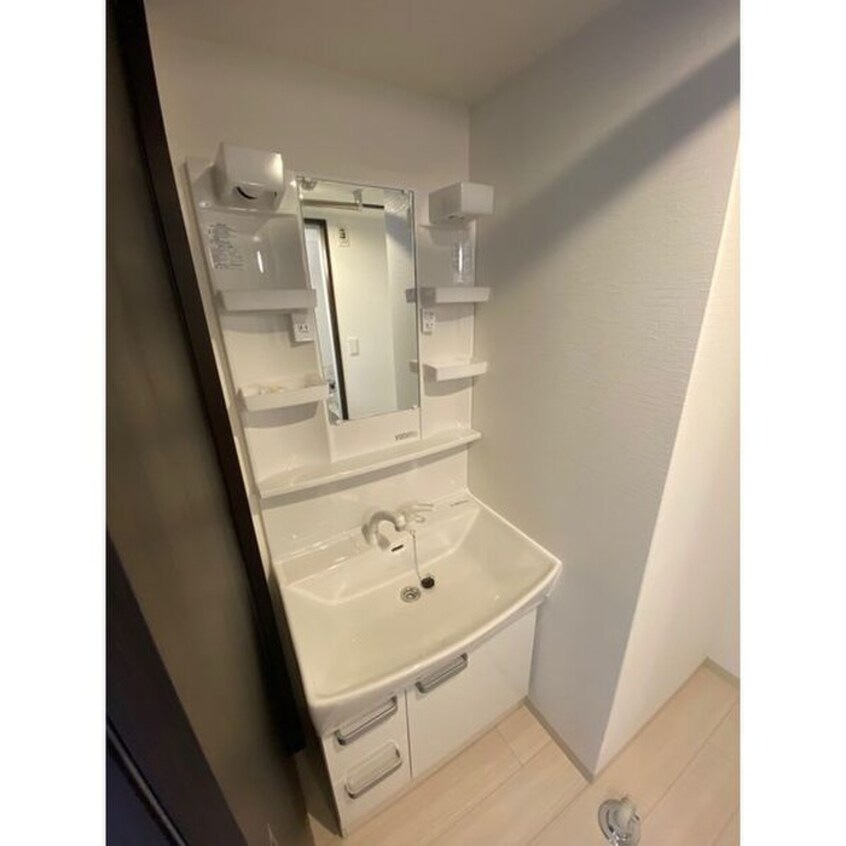 洗面 パインハート中の島