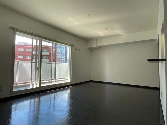 居室 エッジウォ－タ－テラス