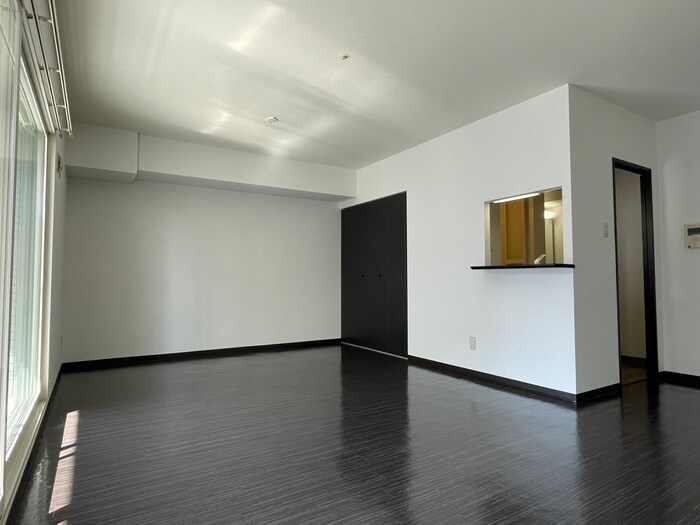 居室 エッジウォ－タ－テラス