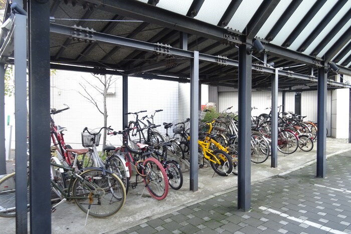 駐輪場 エッジウォ－タ－テラス