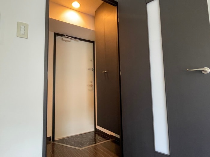 玄関 エッジウォ－タ－テラス