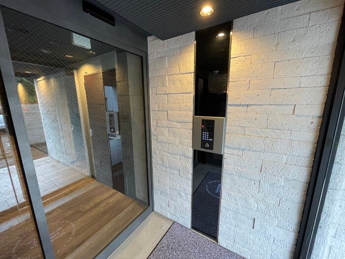 エントランス部分 RESIDENCE SHINMEI MIYANONORI