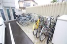 駐輪場 エムズコート