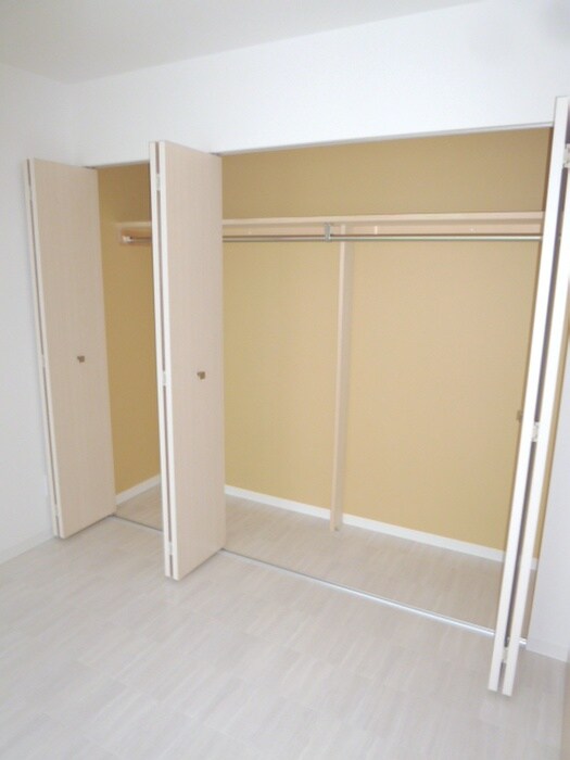 収納 エムズコート