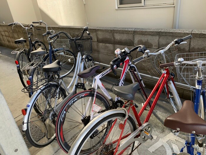 駐輪場 ニュ－コンフォ－ト澄川