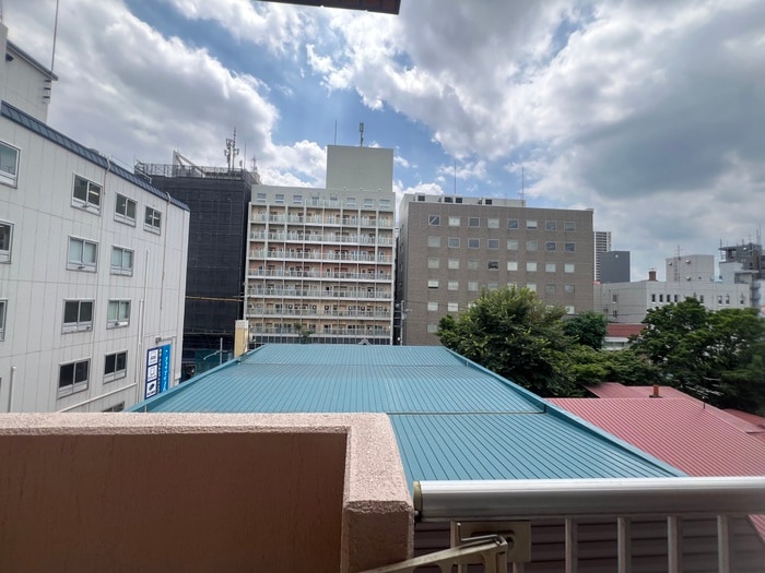 室内からの展望 キャピタルクラ－ク