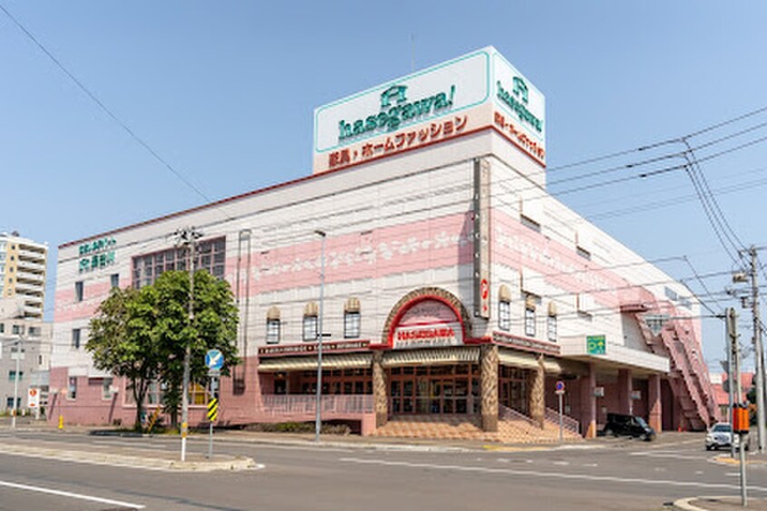 スイートデコレーションメガアウトレット栄町店(電気量販店/ホームセンター)まで550m グランメ－ル北４０条Ｂ