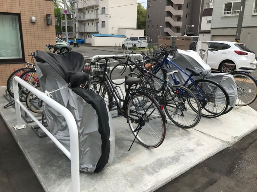 駐輪場 グランメール美園1条