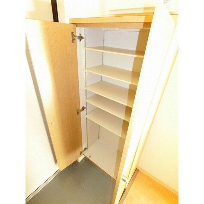 靴箱 ドエル南円山