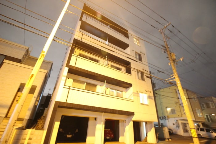 外観写真 フレンズ本通南
