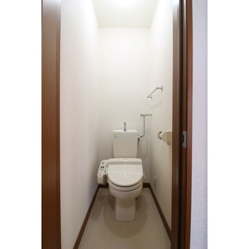 トイレ ヴィラ・フロ－リッシュ