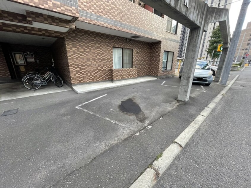 駐車場 パ－クヒルズ中央Ｋ