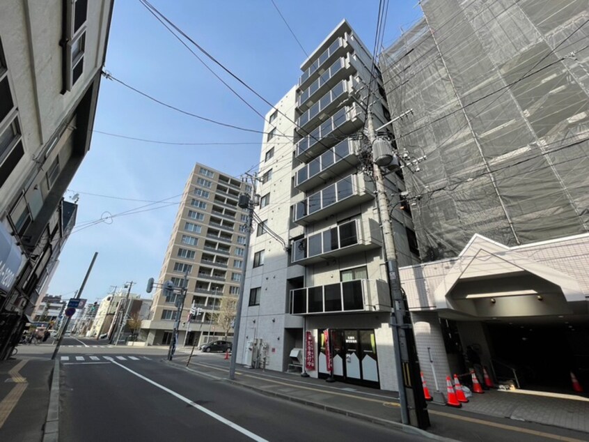 外観写真 COM´S RESIDENCE鳥居前