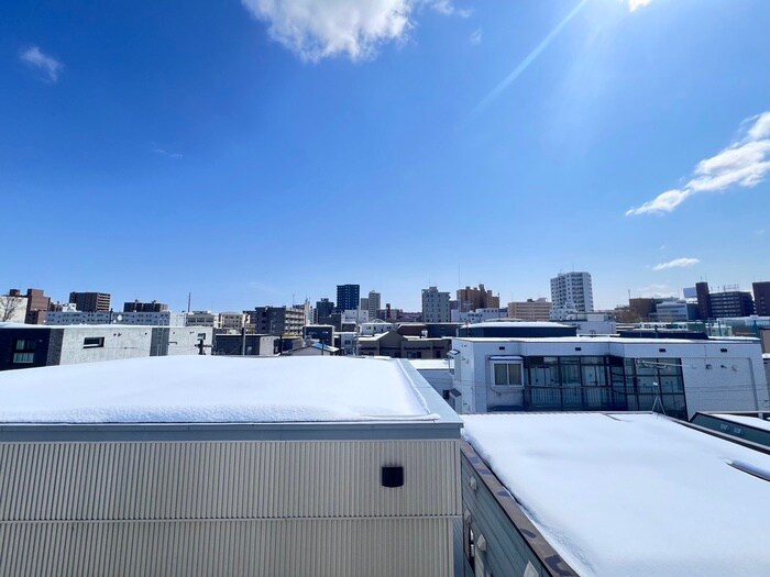 室内からの展望 ツインブランシェ西館