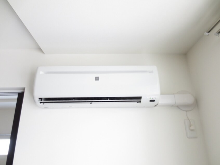 居室 The gate of Huga