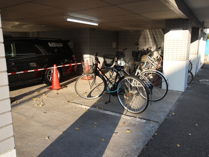 駐輪場 モアノ－ス４０