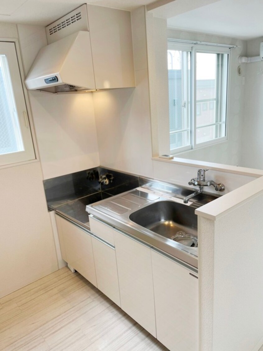 キッチン ALPHA栄町