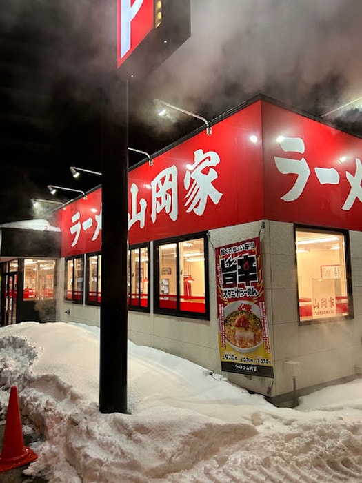 ラーメン山岡家(その他飲食（ファミレスなど）)まで600m solaie N36