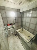 バス／シャワールーム等 ステージ大通