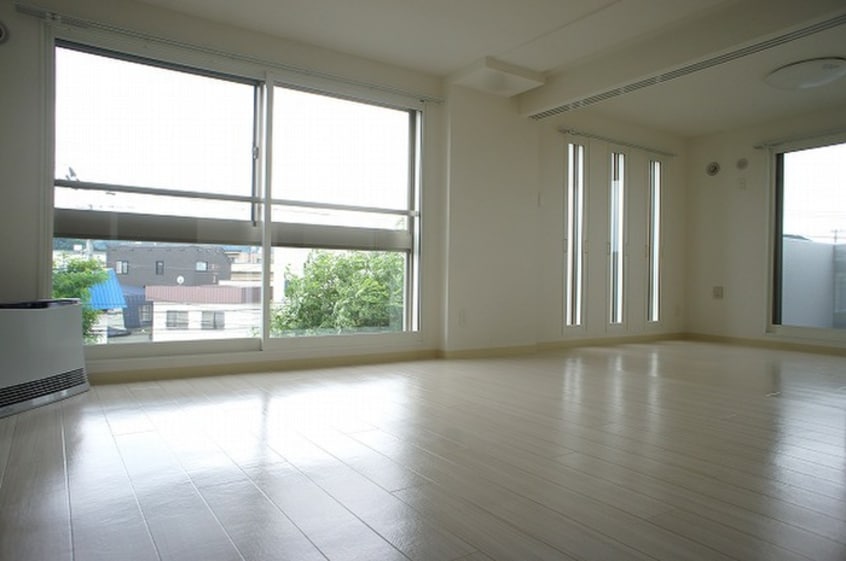 居室 マンダリーノ