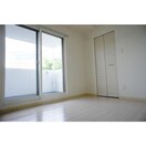 居室 マンダリーノ