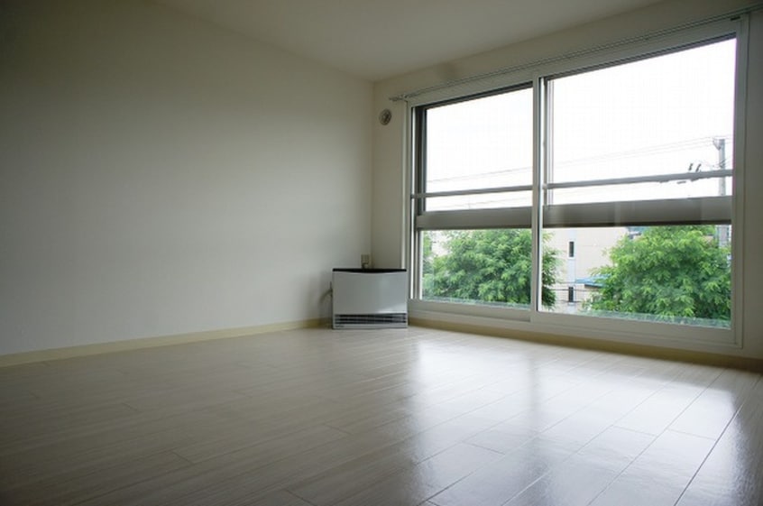 居室 マンダリーノ