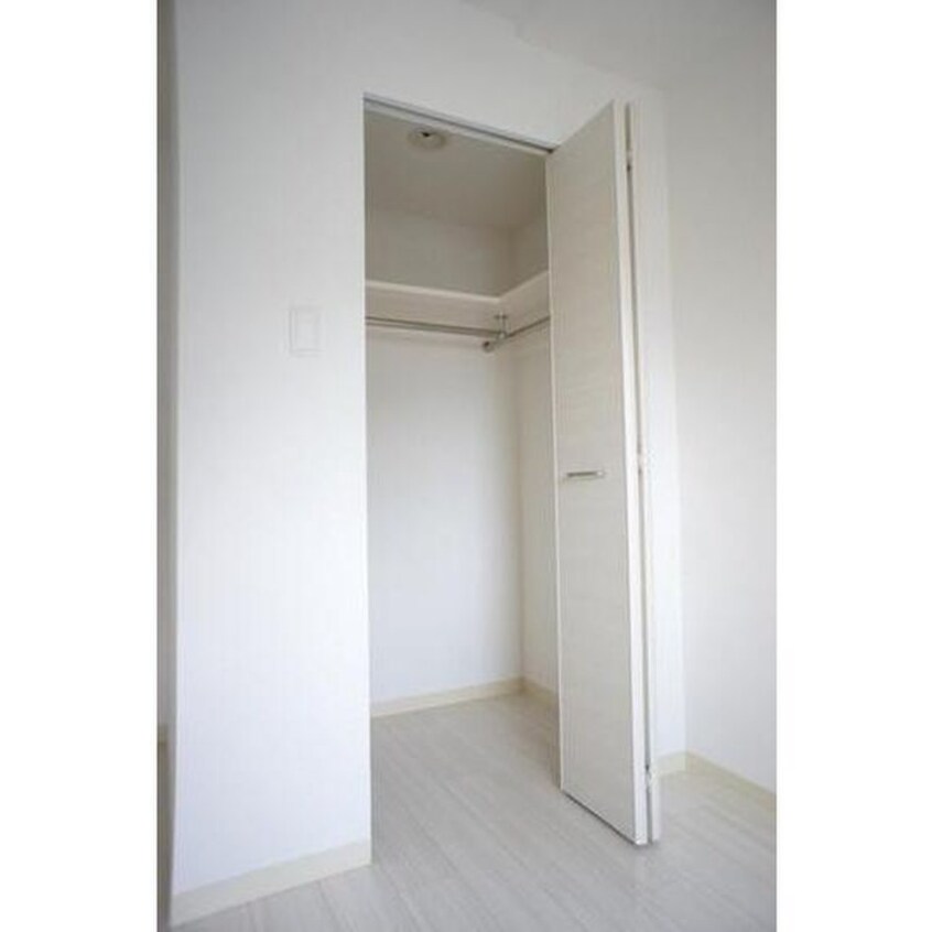 収納 マンダリーノ