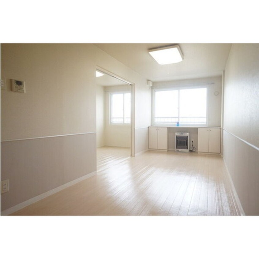 居室 グランメ－ル北１１条